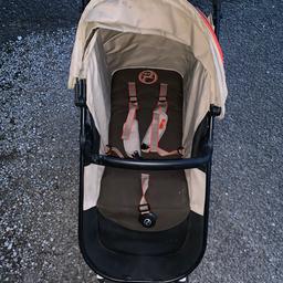 Single pushchair for sale here, it’s an easy fold pushchair and can be done with one hand. Comes with rain cover, pushes nicely and is very light. Reason for sale, we’re not quite ready to leave the double buggy behind. Need gone ASAP due to move. Can deliver if local.