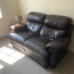 Cousins Brown Leather Power Reclining 3 piece suite - 2 seater settee & 2 Chairs.

All chairs are electric power recliners in working order.

Quality soft brown leather and solid steel framework - In used condition.


There are obviously some marks and wear due to normal use - no rips or tears.


Cash on Collection only from Birmingham, Coleshill B46 the settee and chairs all split in two but are still Very Heavy!!!- 2 person lift.

cost just under £4000 new


open to sensible offers