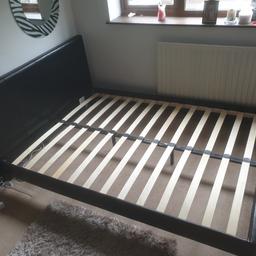 faux leather double bed base
5 months old
its been used as a spare bed in spare room.
no longer needed.
like new condition.