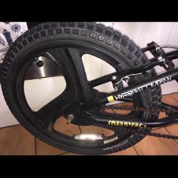 bmx bike mag wheels matt black as new barely been used