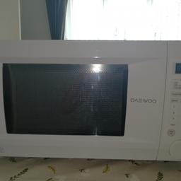 Daewoo KOR1NOA Family Size Touch Control Solo Microwave Oven, 31 Litre, 1000 Watt - White 

Selling due to no longer required 
No Box 

- Large capacity 31 litre 
- 10 power levels 
- Autocook and 1 touch menus 
- Auto defrost 
- Kitchen timer function and child safety lock