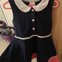 Girls designer dress
Size 2/3 years
thick material
From debenhams- good condition

No offers