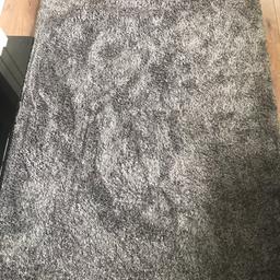 ***REDUCED FOR QUICK SALE***

-Very well looked after
-In a very good and clean condition
-Super soft and super cosy
-Bought for £120

Size: 160 cm x 230 cm

From a pet free and smoke free environment
Collection only from Halifax

Please check my other items too 🙂