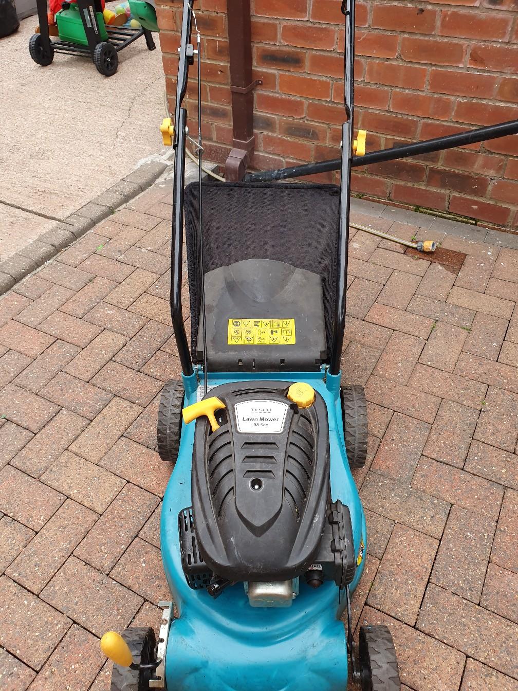 lawn mower in M21 Manchester for £20.00 for sale Shpock