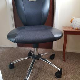 office chair used but very good condition veiwing welcome