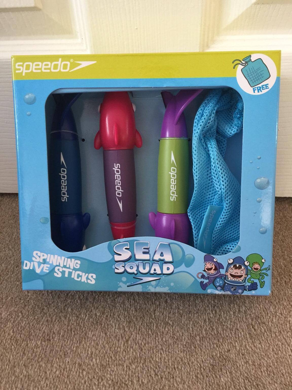 Speedo sea squad store spinning dive toy