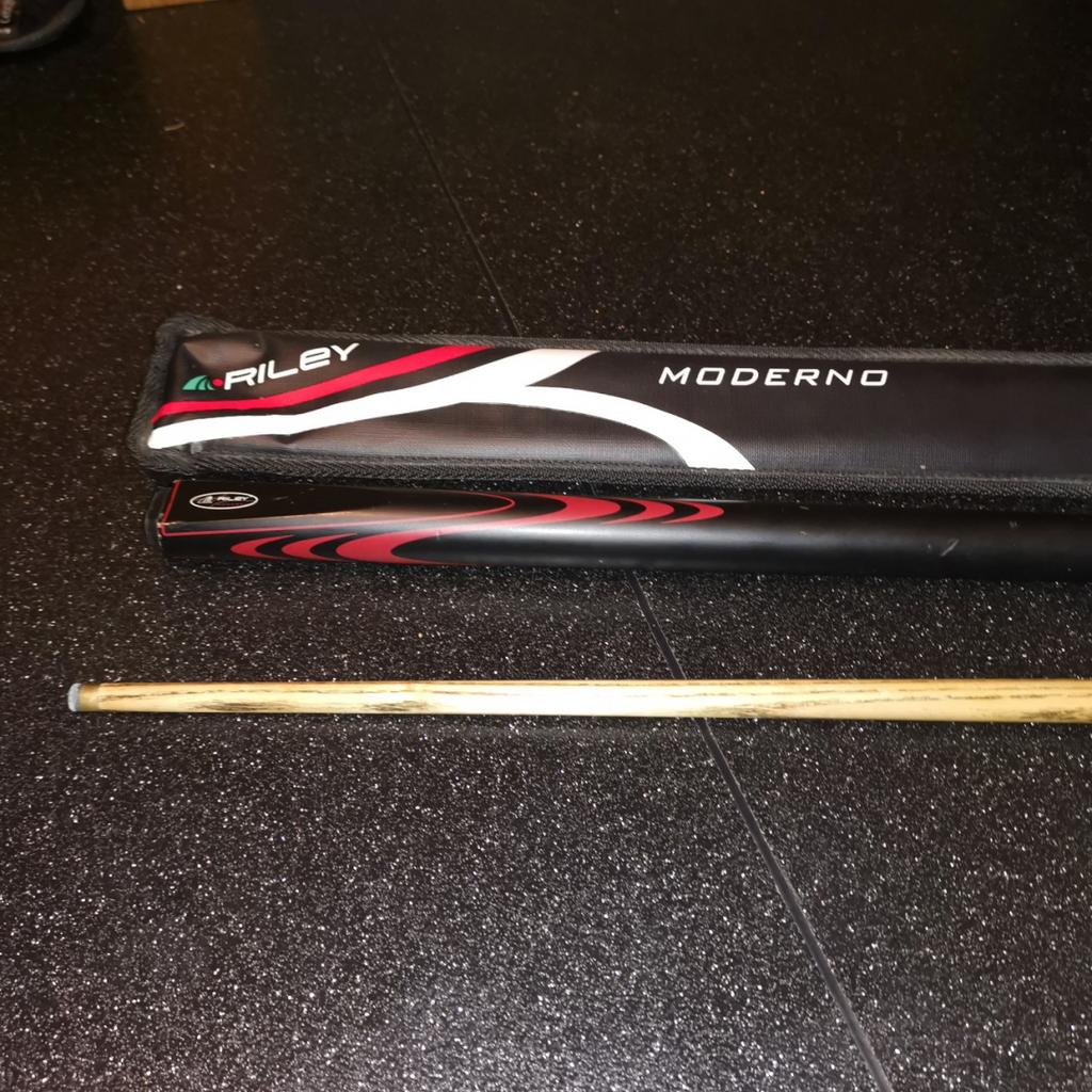 Riley 2 piece ash snooker cue and case in CF Cardiff für 16,00 £ zum ...