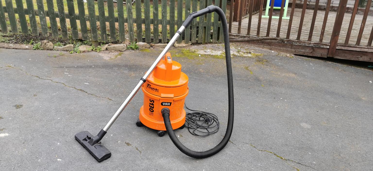 Vax Rapid Plus 5130 1300W Vacuum cleaner in Calderdale for £35.00 for