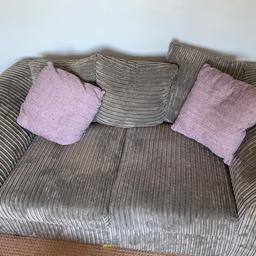 3 and 2 seater scatter back grey sofas. These are only 7 months old, but I’m moving and no longer have space for them. The cushions are memory foam padding, so they’re decent 😊 Collection only from Kennington, looking for around £100 for both, but will take offers. These can go anytime from now! Any questions, just ask 😊