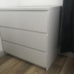 Chest of 3 drawers, white. Only a couple of years old, great condition apart small dent on the top.80x78x48 cm.
Collection only from Bellingham.