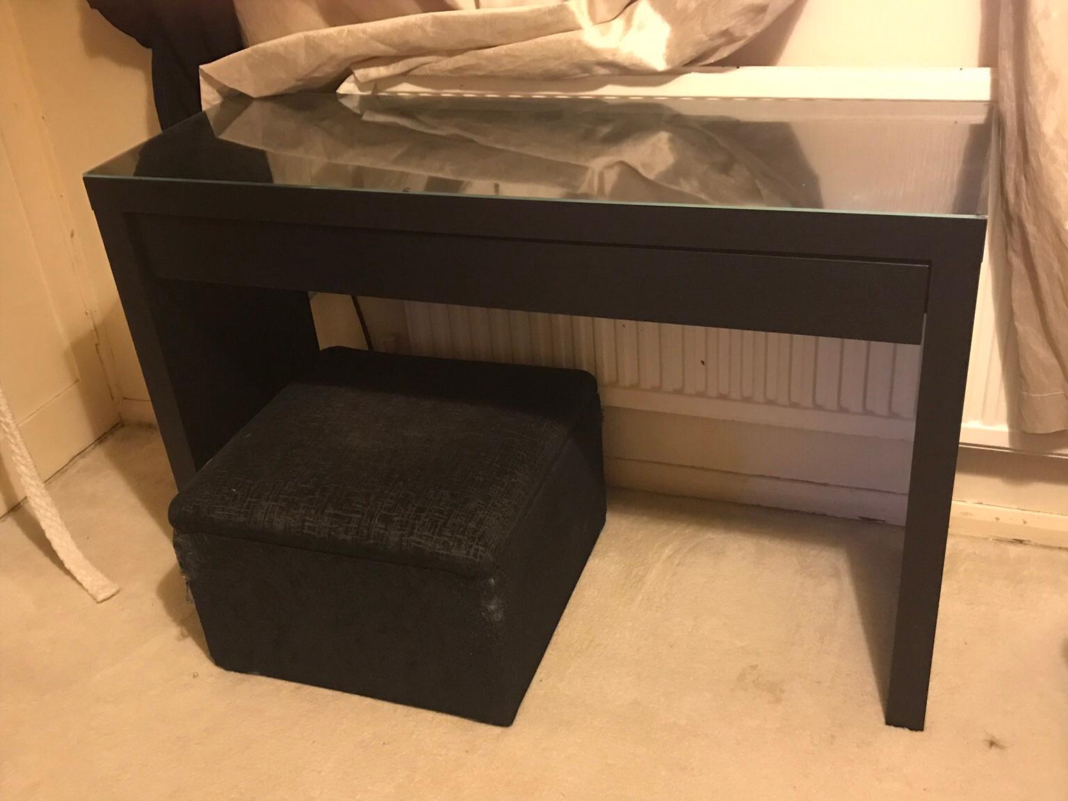Black Ikea malm dressing table in ME17 Maidstone für £ 40,00 zum