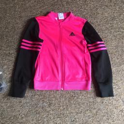 Girls pink/black adidas jacket
Size: 7-8 years in very good condition