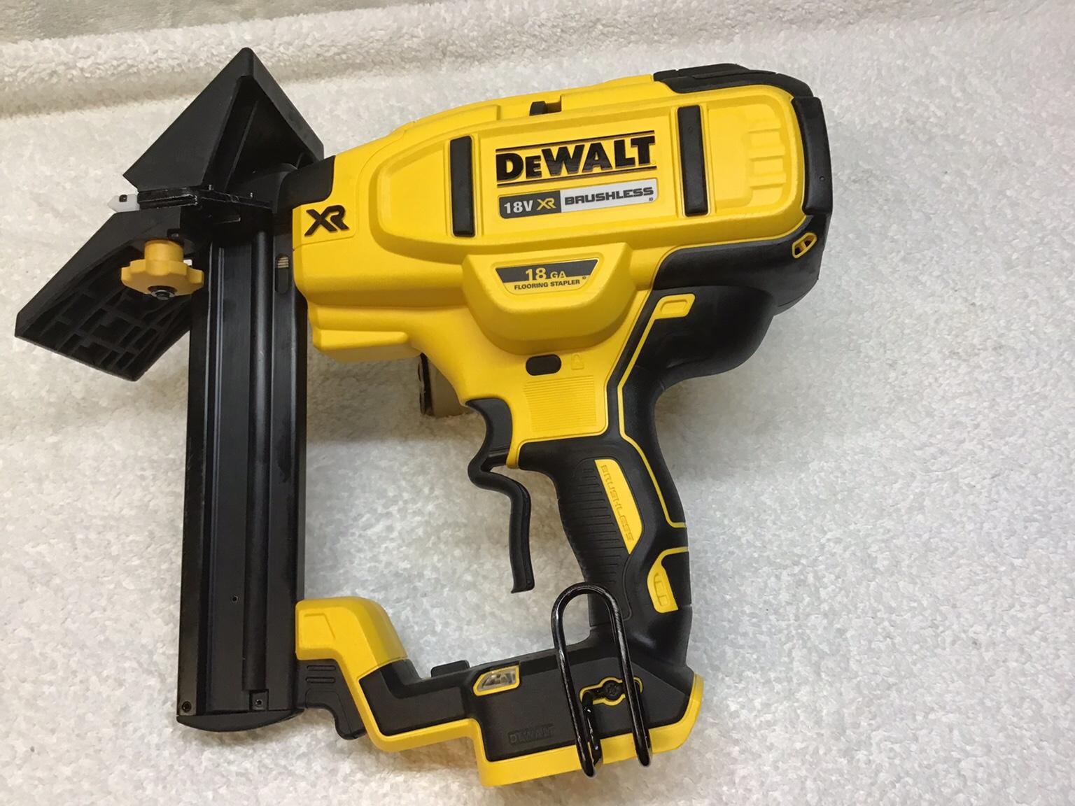 Dewalt DCN682 18V FLOOR STAPLER EX DISPLAY!!! in Lymm for £190.00 for