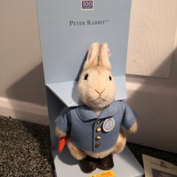 100 year Peter rabbit with original box very collectable