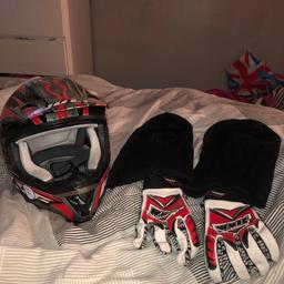 Wulf sport crash helmet gloves