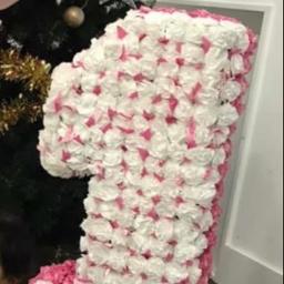 90cm tall, paper tissue roses in white, dark pink and baby pink. Some flowers falling off but in good condition still. Free standing. Collection only, needs to go ASAP.