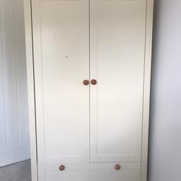 -In a good used condition
-Drawer in fully working condition
-Also great for upcycling
-Matching chest of drawers available for £20 (Please check my listings)

Measurements:
Height: 138 cm
Width: 80 cm
Depth: 50 cm

From a pet free and smoke free environment
Collection only from Halifax

Please check my other items too 🙂