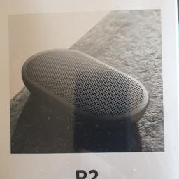 Bang & Olufsen P2 Speaker 
Bluetooth 
Neu und original verpackt,  noch komplett eingeschweißt 

Gerne an Selbstabholer in 61440
Versand mit DHL als Paket 
Nur auf ausdrücklichen Wunsch versende ich es als Päckchen!