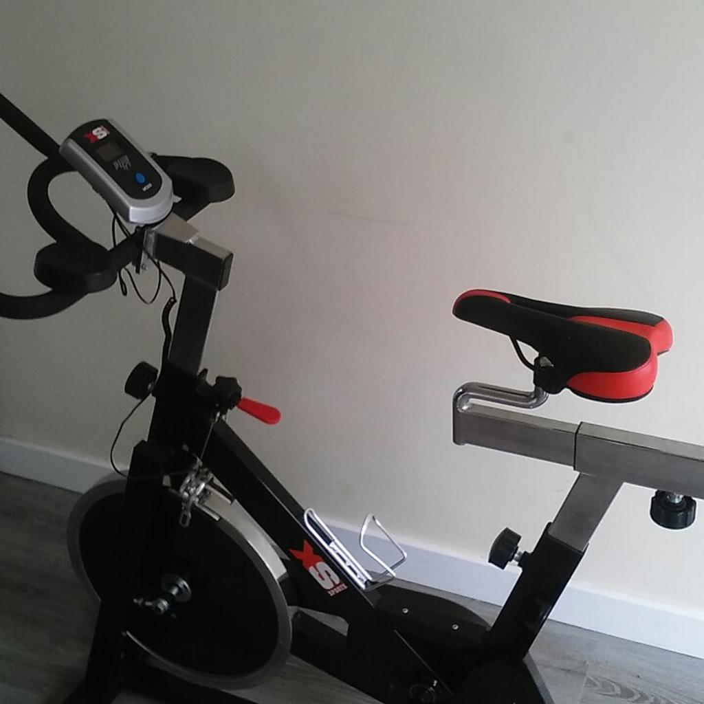 Spinning Bike XS Sports in M90 Manchester f r 90 00 zum Verkauf