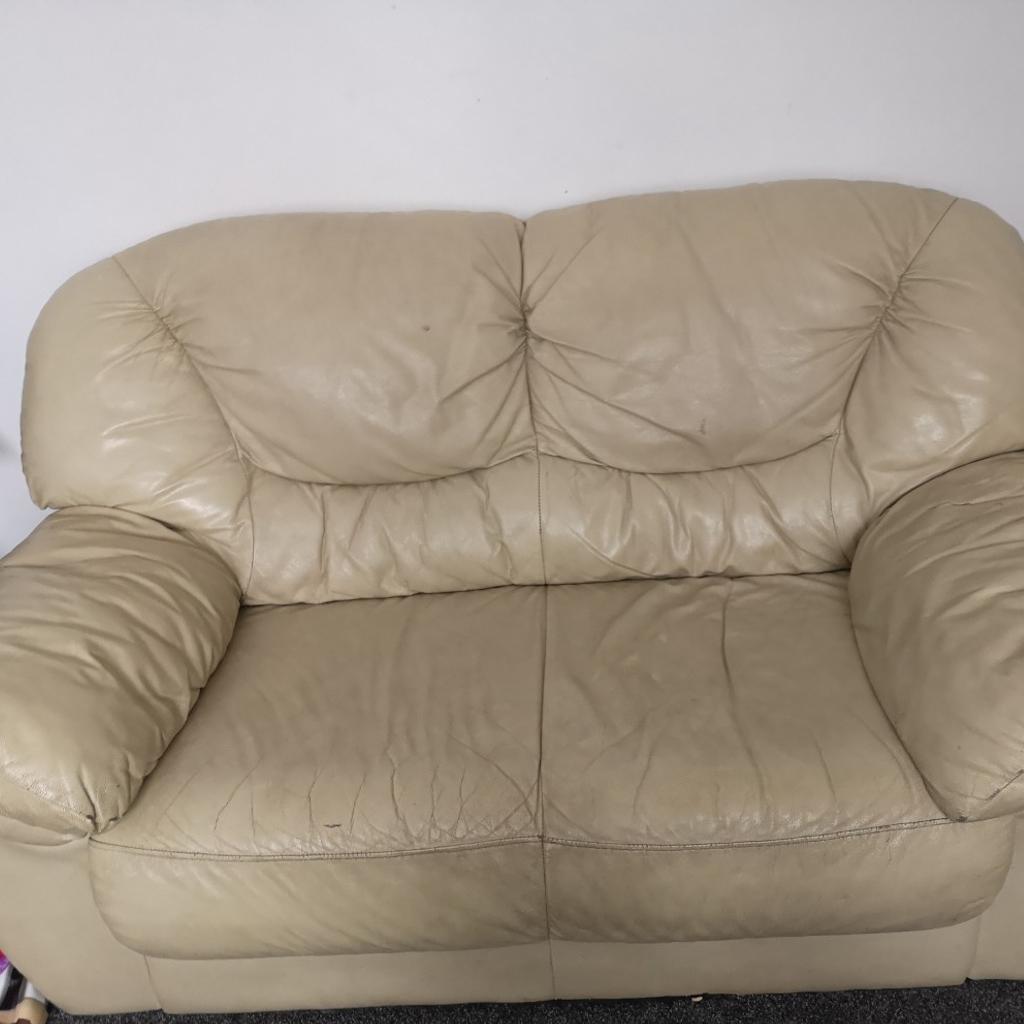 2 and 3 seater sofa in DY2 Dudley for free for sale Shpock