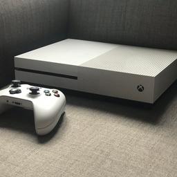Xbox one s in perfect working condition comes with controller and games.
Uprated hdmi cable
Comes with all leads ect...
Open to offers
Can deliver