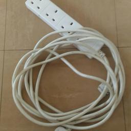 Extension cord in excellent condition
All 4 sockets still work
5m long
Collection only