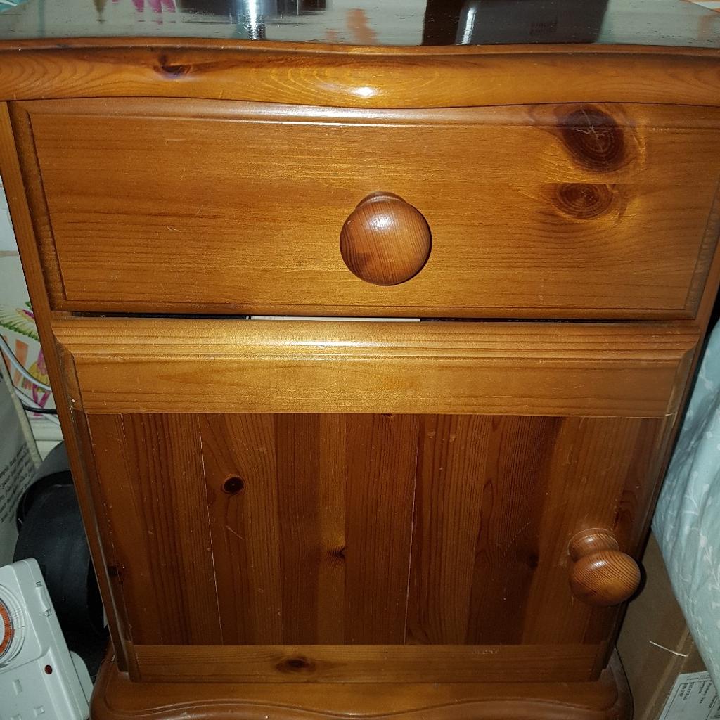 Antique Pine bedside tables in S36 Sheffield for £75.00 for sale Shpock