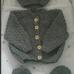 New Handmade Grey Cardigan,hat & Mitts Set,unisex/boy/girl,newborn. Beautiful wooden button detail 'handmade with love'.

My son grew so quick, so didnt get a chance to wear alot of his beautiful clothes.

Please take a look at my other baby items