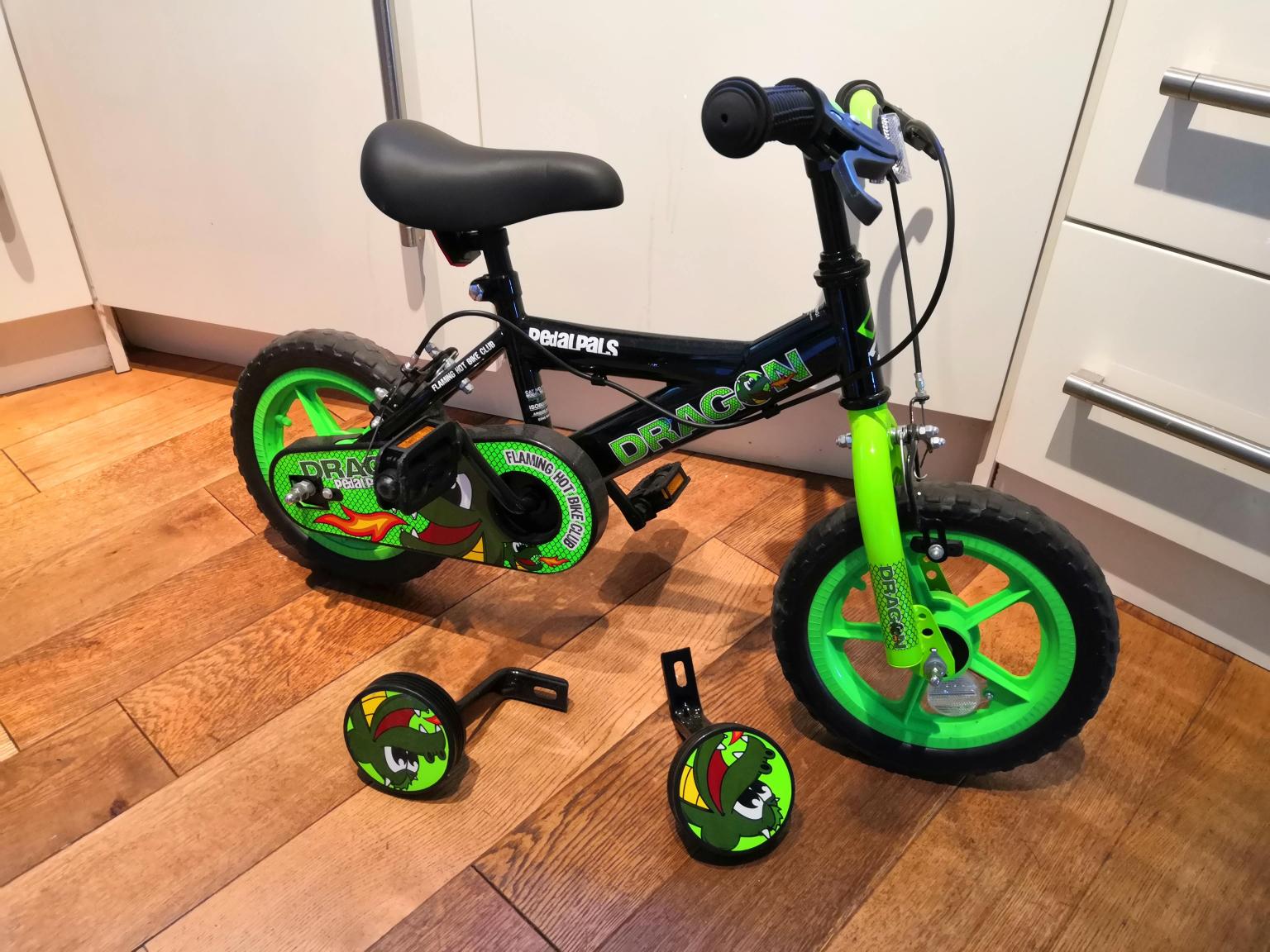 Pedal Pals 12 Inch Dragon Kids Bike in NW3 Camden for £20.00 for sale