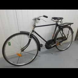 showing here is a solid steel made bike for high mileage use.
chain needs putting back on
no deliveries, rental enquiries or time wasters please. will consider sensible offers as it is listed elsewhere.
please note this item is stored in my garage in the London E8 area. will inflate tyres before collection (only). thanks for looking. regards