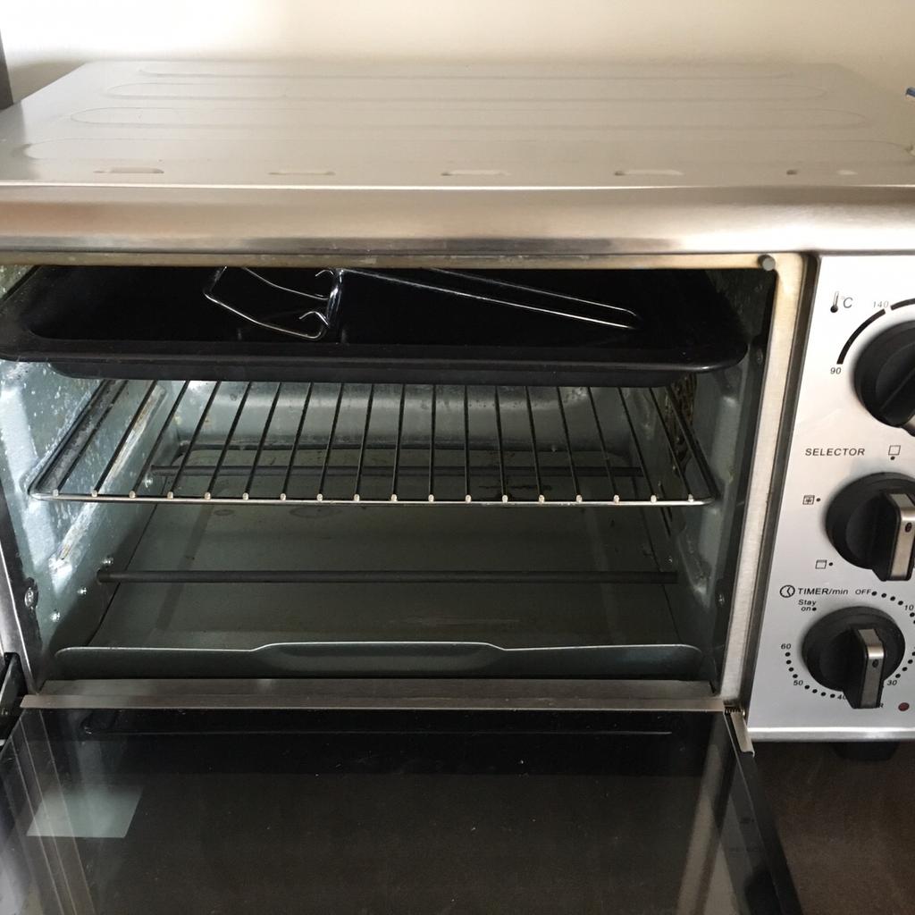 Mini Oven Cookworks 23L in E8 Hackney for £35.00 for sale | Shpock