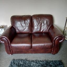 £120 Ono 2x brown leather sofa