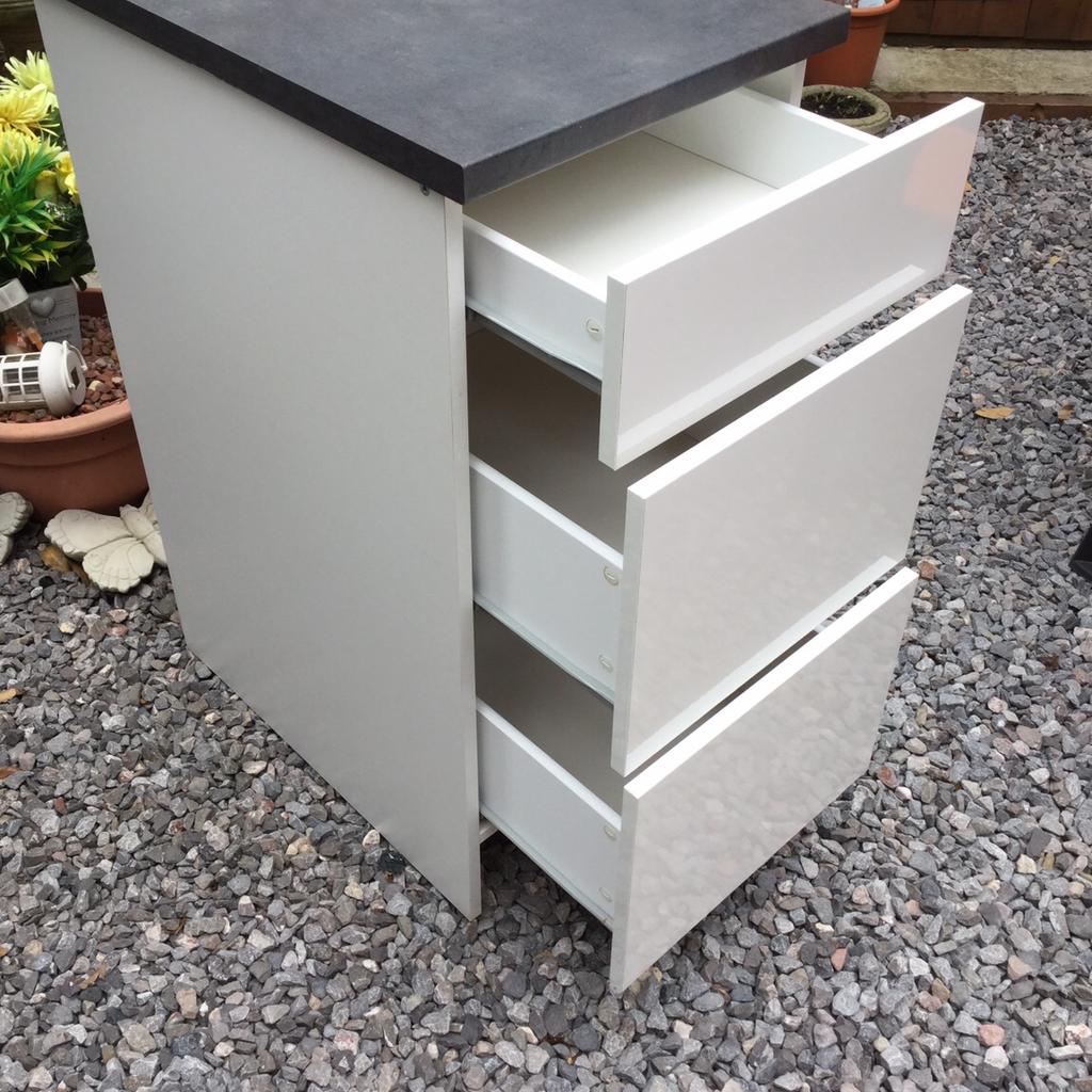 Kitchen Drawer Unit in SM4 London for £40.00 for sale Shpock
