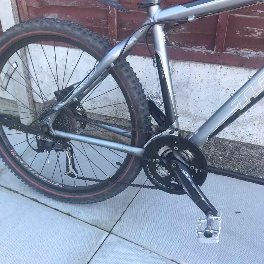 Trek 4200 mountain bike in B69 Sandwell for 120.00 for sale Shpock