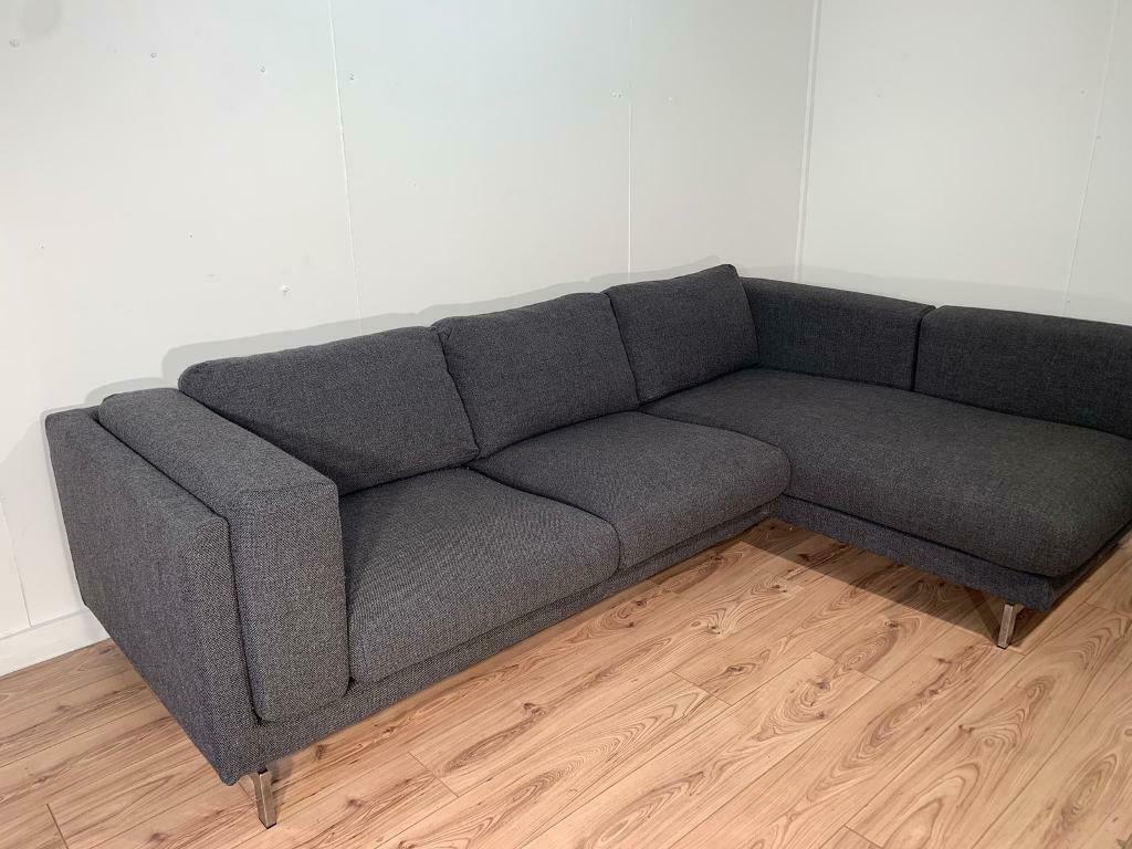 Beautiful grey corner sofa /free delivery in SW8 London for £340.00 for