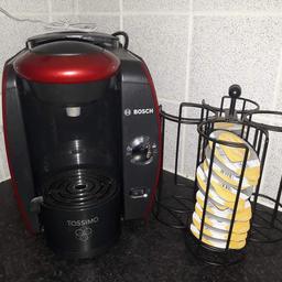 Bosch coffee machine with pod holder and tea pods in good condition £20 pick up only