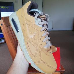 brand new and never worn Nike Air Max Ivo size 7(Sand/Olive)