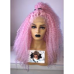 Nicki M - Kinky Curly Pink Candy Floss Synthetic Mix Lace Front Wig 🌸 
♥︎ Baby Hairs
♥︎ Breathable Cap 
♥︎ Heat Resistant 
♥︎ 24”
♥︎ £40

#lacewig #wigs #syntheticwigs
