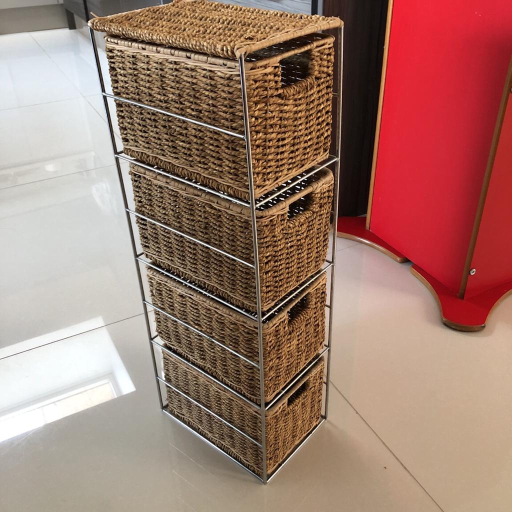 4 tier slimline tall rattan drawer bathroom in SE22 London for £12.00
