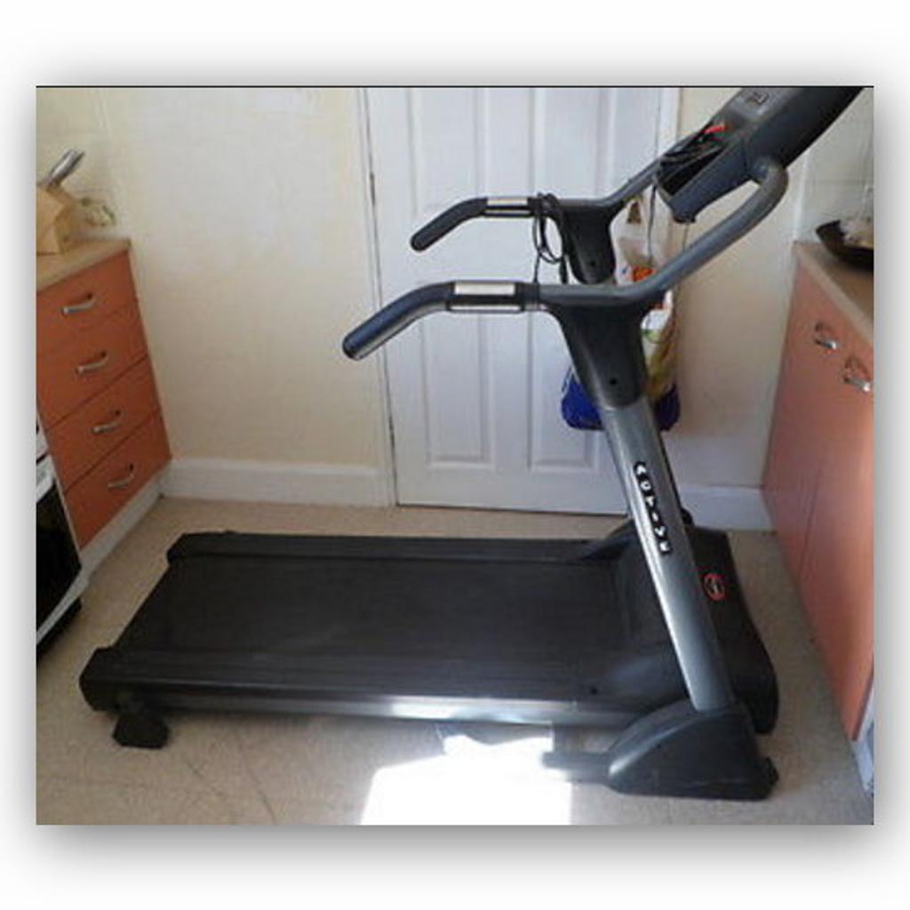 Olympus Sport Treadmill in NG19 Nottinghamshire for 110.00 for sale Shpock