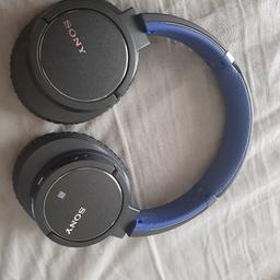 sony wireless with bluetooth, and with mic/remote is like new, haven't use, price in the market is £119, it comes with charger