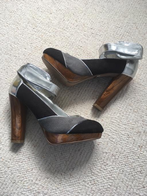 Buy & Sell West Midlands Dudley - Photos for Shoes size 4