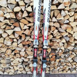 Blizzard Kinder Ski + Marker Bindung
älteres Modell, gebraucht, teilweise rostig, sollten vor Verwendung in Ski Service gebracht werden.
Länge: 143 cm
Preis verhandelbar