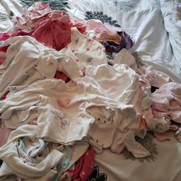 For sale girls 0-3 month in great condition vest,babygrows,outfits,jumpers,snowsuit must go 