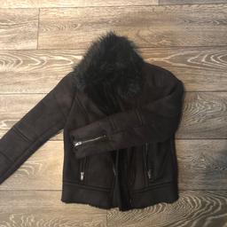 Black faux fur jacket 

Small