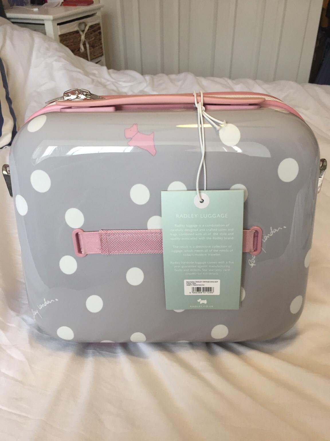 BNWT Radley Vanity Case in CF83 2RP Penyrheol Trecenydd Energlyn