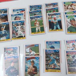 Good condition
Approximately 70 plus cards