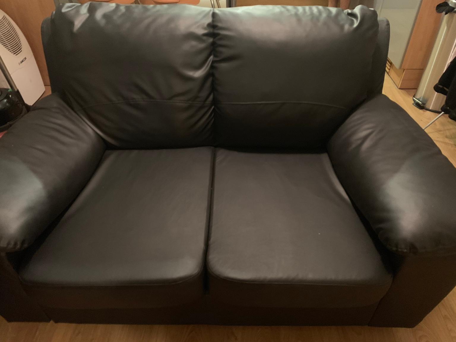 3 + 2 seater leather sofas in Basildon für 50,00 £ zum Verkauf Shpock DE