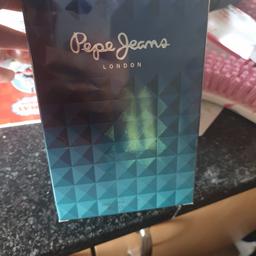mens perfume edt
brand new
collection only
cost £35 in sale so grab a bargain