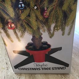 Keep your real Christmas tree hydrated throughout the season

Complete with instructions